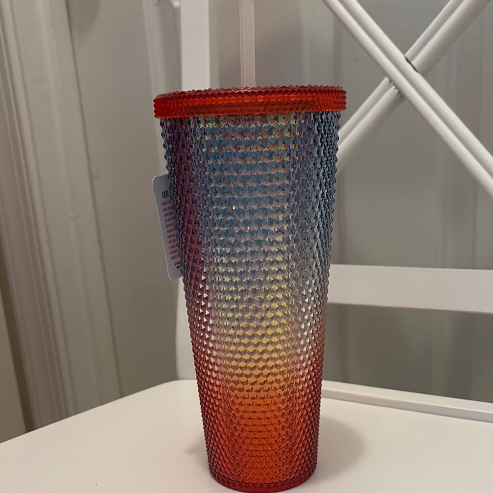 Patriotic Gradient Studded Tumbler (plastic)